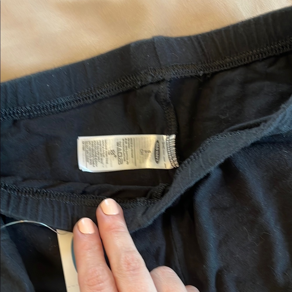 Biker Shorts Set - Casual Shorts with Classic Fit - Picture 4 of 4